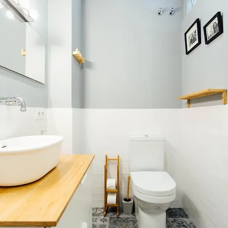 Alohamundi Puerta Osario Apartment Seville Exterior photo